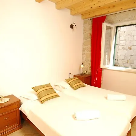 Sigurata 3*
