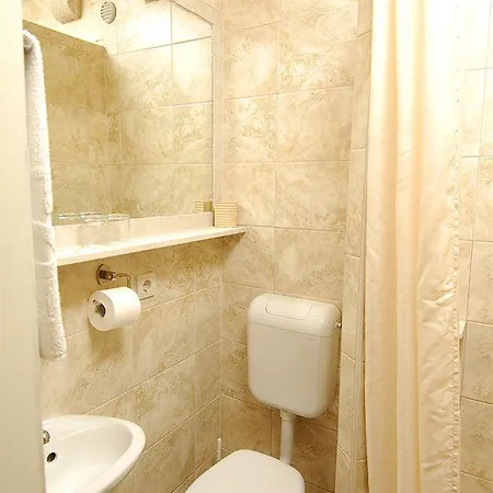 Sigurata بيت ضيافة 3*